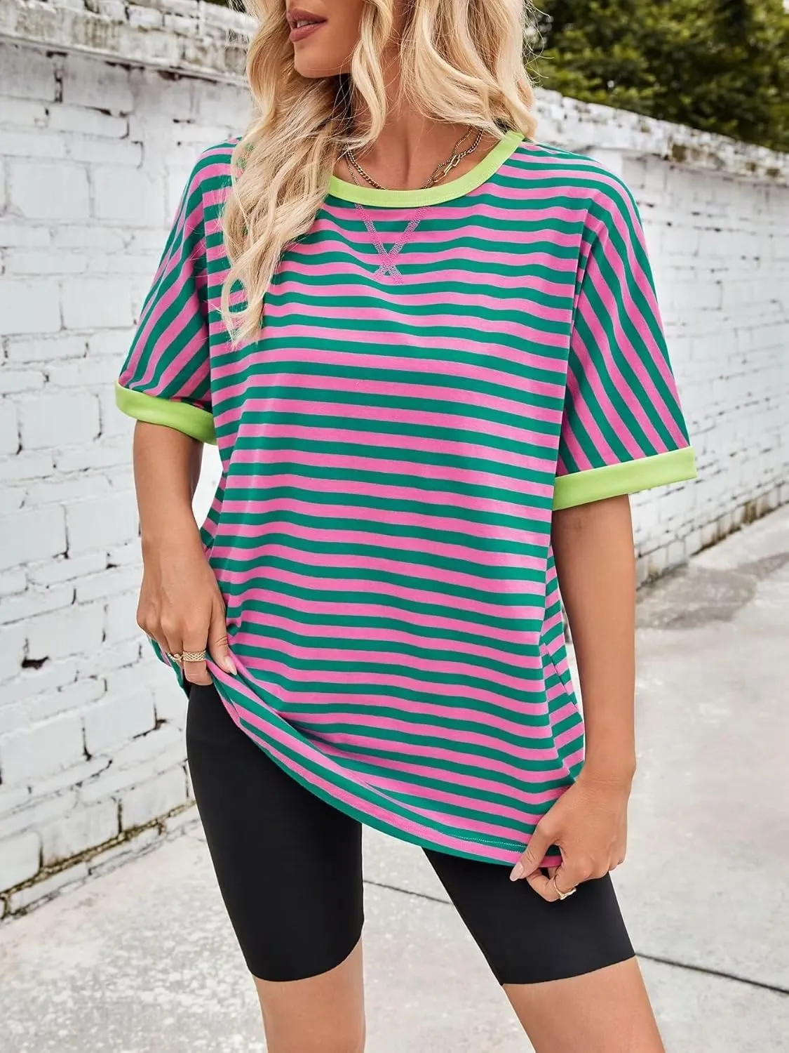 Ahtyeo Women's Oversized T Shirts Striped Loose Fit Short Sleeve Crewneck Summer Tops Casual Basic Tee 2025 Shirts