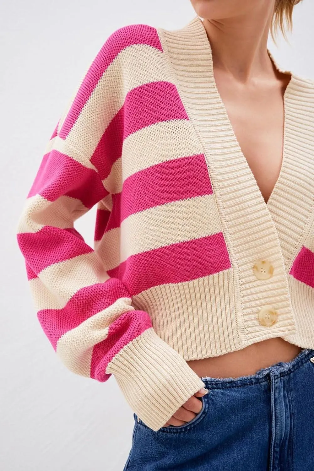 chouyatou Women's V-Neck Button Down Striped Cardigan Sweater Fall Cute Knit Crop Cardigan Top