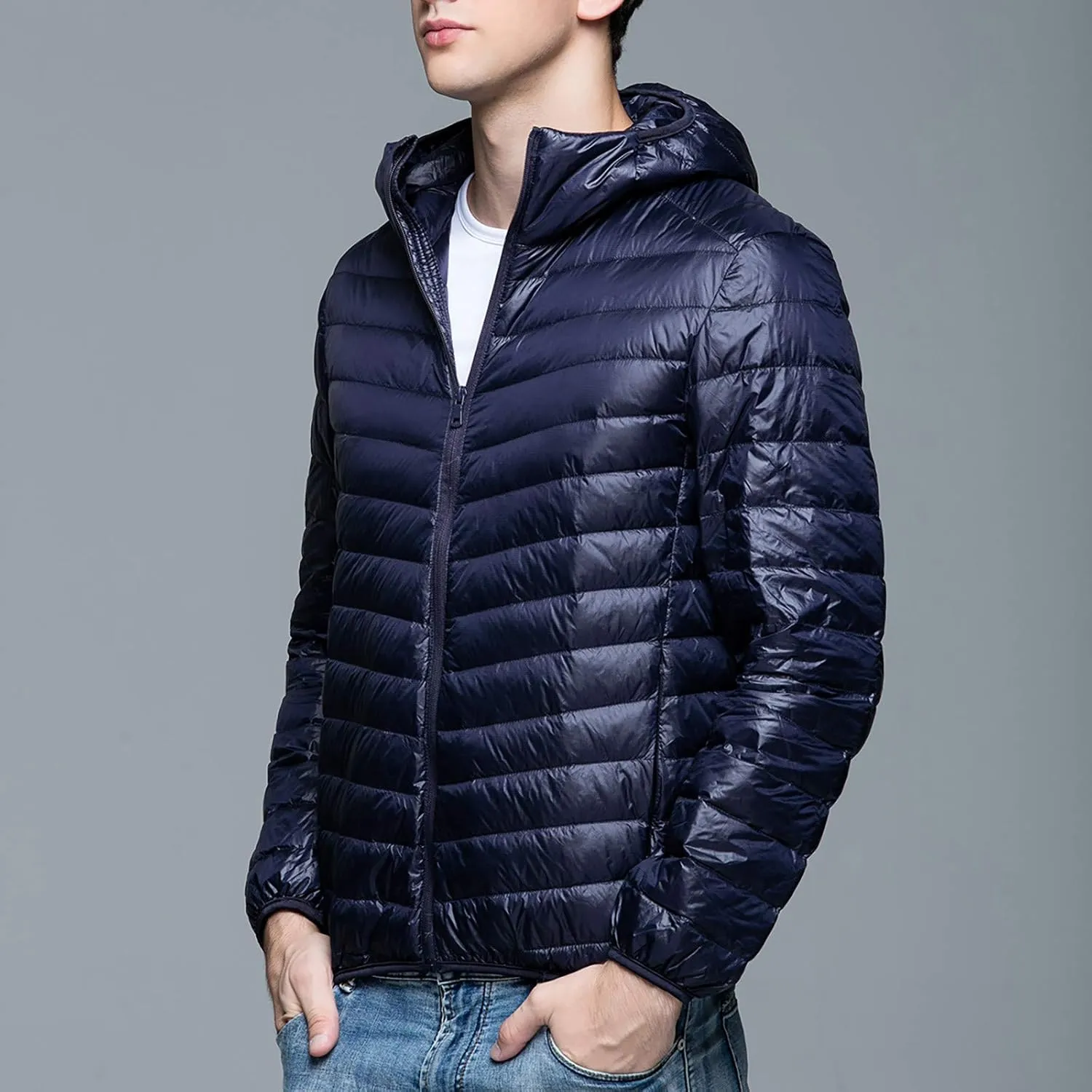 Men's Winter Down Puffer Jacket Packable Lightweight Hooded Down Jacket Warm Windproof Down Puffy Jacket Padded Coats