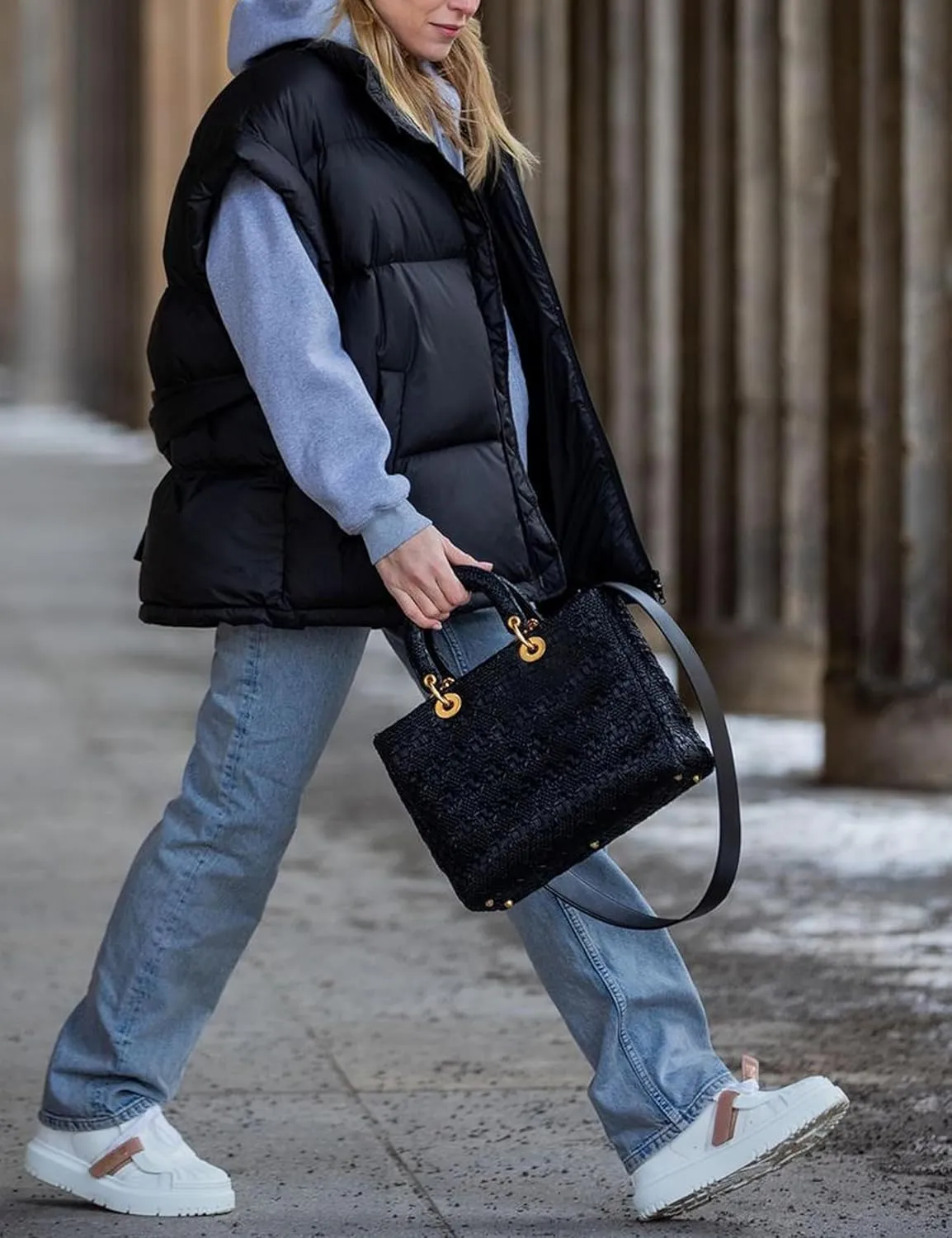 Womens Quilted Puffer Vest Sleeveless Zip up Jacket Stand Collar Padded Gilet Coat with Pockets